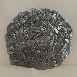 1990 Arthur Court Bunny Plate